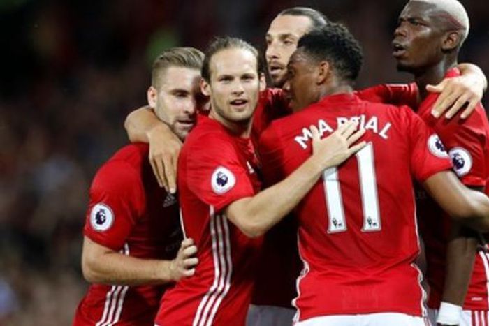 Zlatan and Pogba shine as United sink Southampton