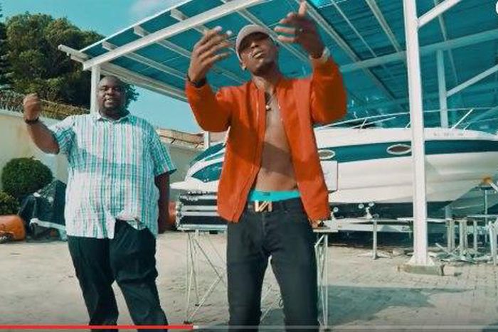 DJ Bobbi featuring Mr 2kay in Have some fun video