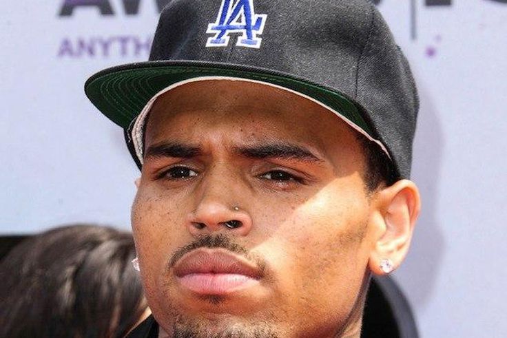 Chris Brown says men cheat more, but women are the 'best' cheats