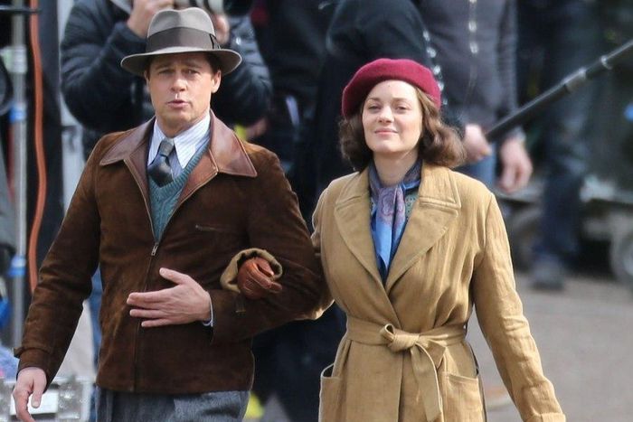 "Allied" set photos