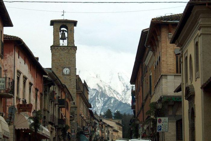 Major earthquake hits Italy.