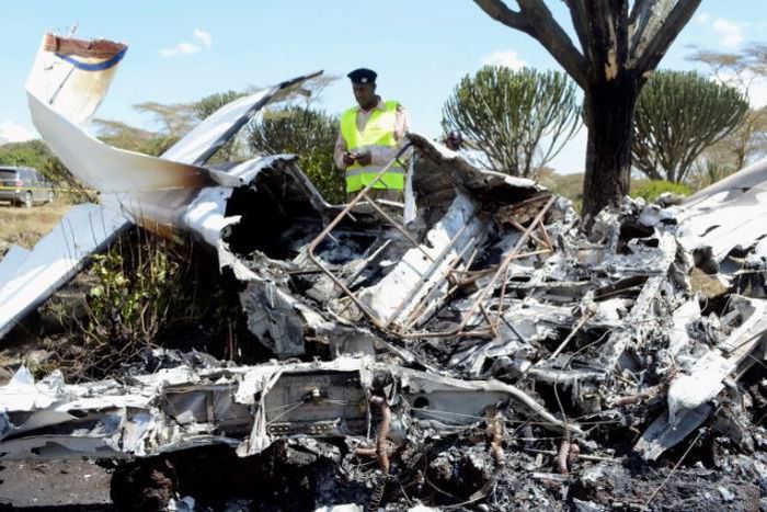 One person killed when light aircraft crashes in Kenya