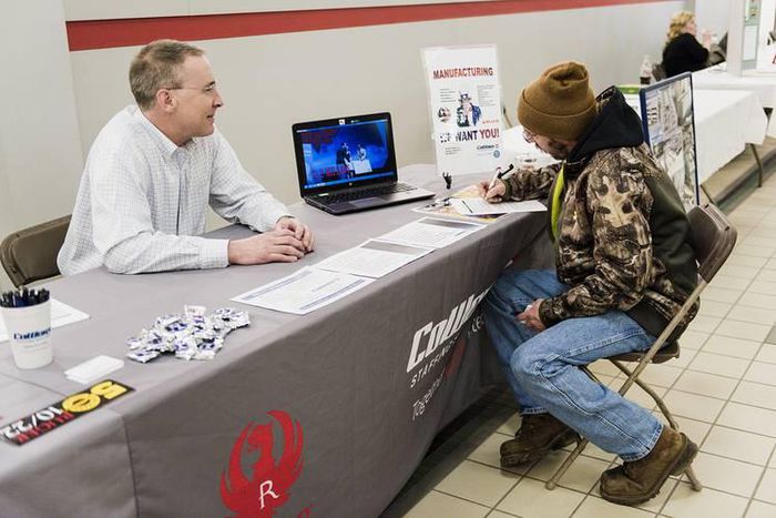 U.S. jobless claims near 43-year low; new home sales decline