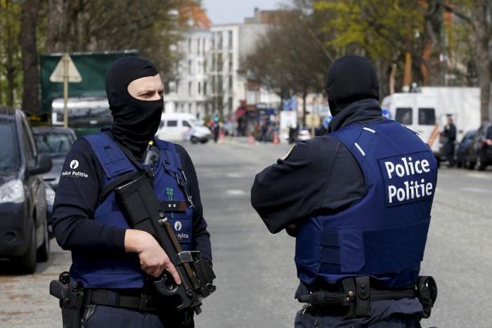 Two further suspects charged in Brussels bombing case