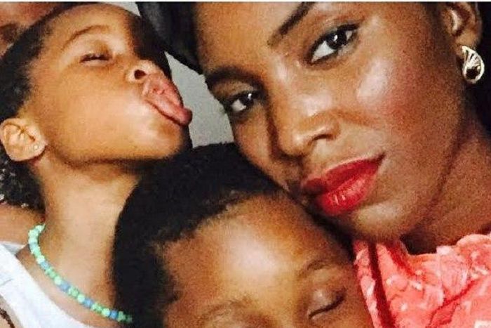 The late children with their mother