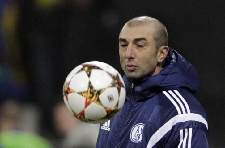 Schalke 04's coach Roberto Di Matteo reacts during their Champions League Group G soccer match against Maribor at Stadion Ljudski in Maribor December 10, 2014.