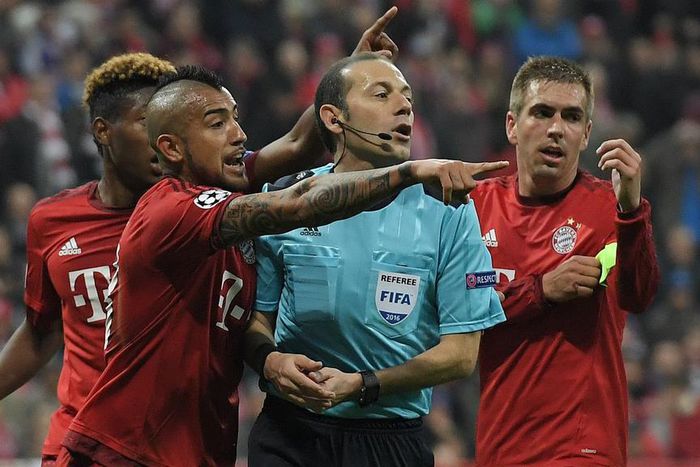 ___4996690___https:______static.pulse.com.gh___webservice___escenic___binary___4996690___2016___5___5___0___arturo-vidal-cropped_17at36kklqmad1vx5sh30hurb6_1