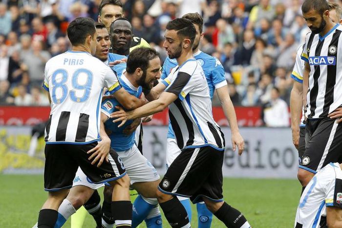Napoli striker Higuain banned for four matches after red-card protests