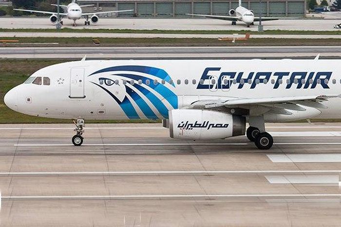 Missing EgyptAir airliner made sudden swerves, plunged-Greek minister