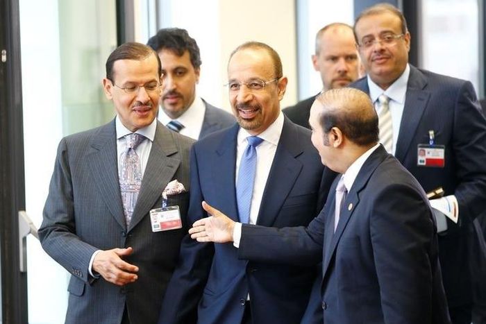 Saudi Arabia's Energy Minister Khalid al-Falih (C) arrives for a meeting of OPEC oil ministers in Vienna, Austria, June 2, 2016.
