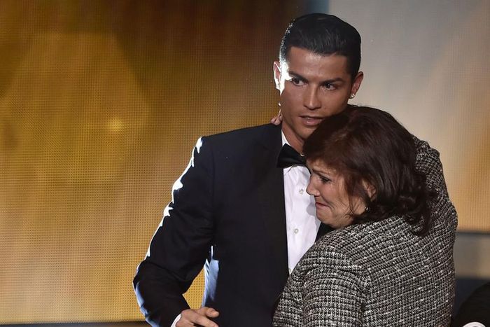 ___4968611___https:______static.pulse.com.gh___webservice___escenic___binary___4968611___2016___4___27___23___cristianoronaldo-cropped_vdzqdvwc0pfc1do7pgmcgh0lz_2