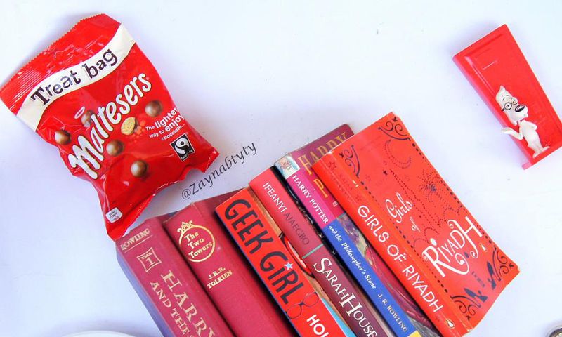 10 Instagrams that perfectly capture your addiction to books