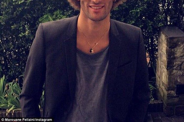 Marouane Fellaini goes blond