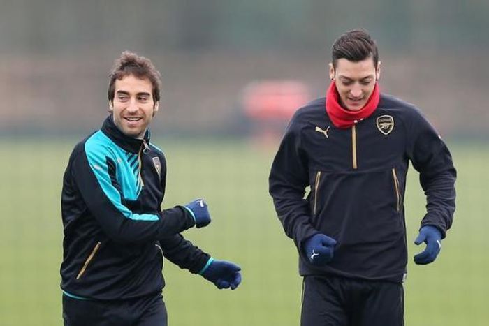Arsenal's Flamini out of Everton game, Cazorla setback