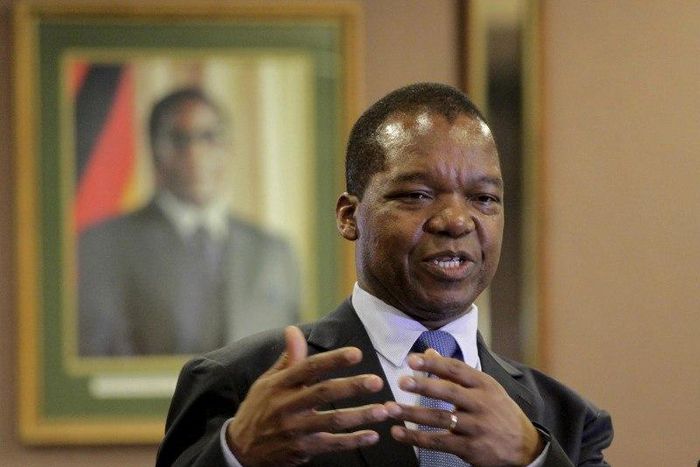 Zimbabwean central bank governor John Mangudya gestures while delivering his 2016 Monetary Policy statement in Harare, February 4, 2016.