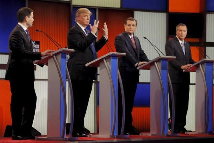 Trump, Cruz, Kasich seek to win over Republican leaders at party meeting