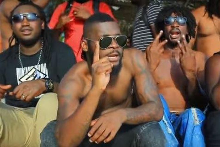 DJ Arafat - 'Je Gagne Temps'