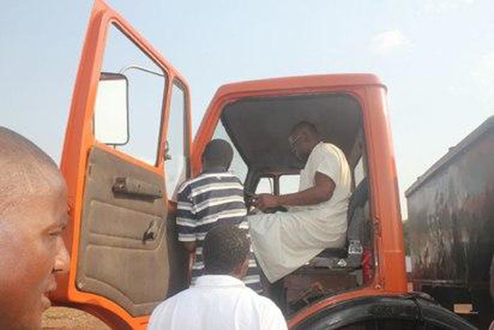 Ekiti State Governor, Ayo Fayose drives truck in state capital, Ado-Ekiti