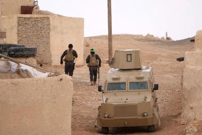 U.N. warns Manbij battle could uproot more than 200,000 Syrians