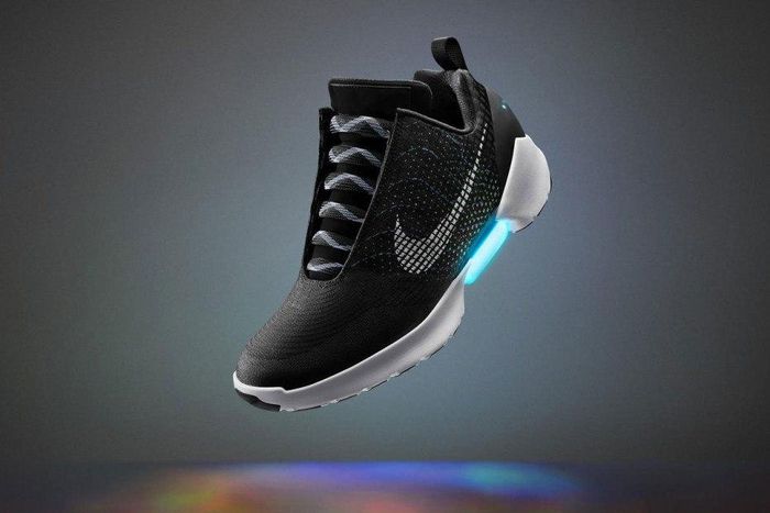 Nike self lacing HyperAdapt 1.0 sneakers