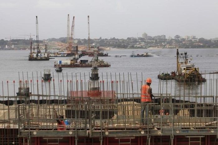 A general view of the construction site of Ivory Coast's third bridge, the Henri Konan Bedie, named after the country's former president, is seen in Abidjan, February 13, 2014.