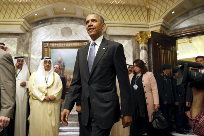 Obama starts talks with Gulf leaders aimed at easing strains