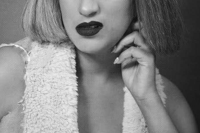 Actress in a daring look