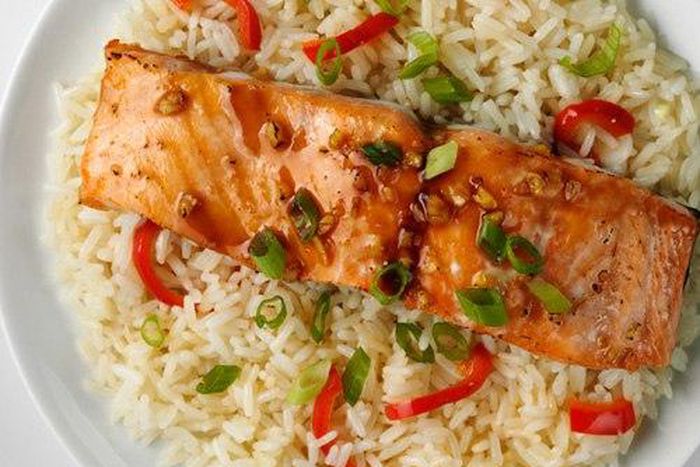 ___4963415___https:______static.pulse.com.gh___webservice___escenic___binary___4963415___2016___4___26___16___Salmon+and+rice