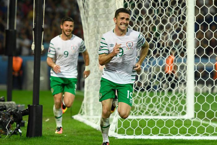 ___5182853___https:______static.pulse.com.gh___webservice___escenic___binary___5182853___2016___6___23___3___robbie-brady-republic-of-ireland-06222016_7u974u5xfa0v1fvawskhup2xr