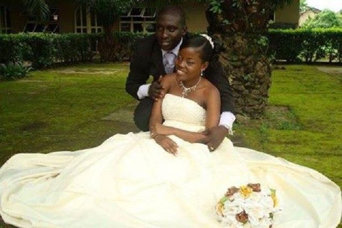 The late Titilayo Arowolo and Akolade on their wedding day