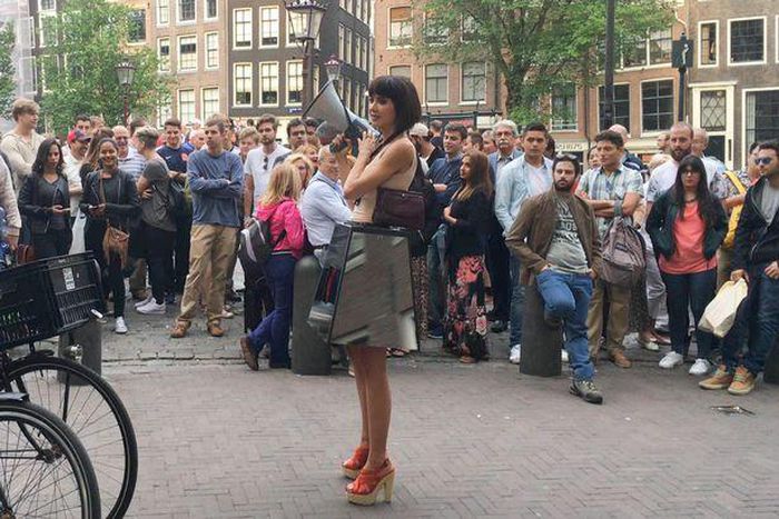 Ms Milo Moire during her show at Trafalger Square