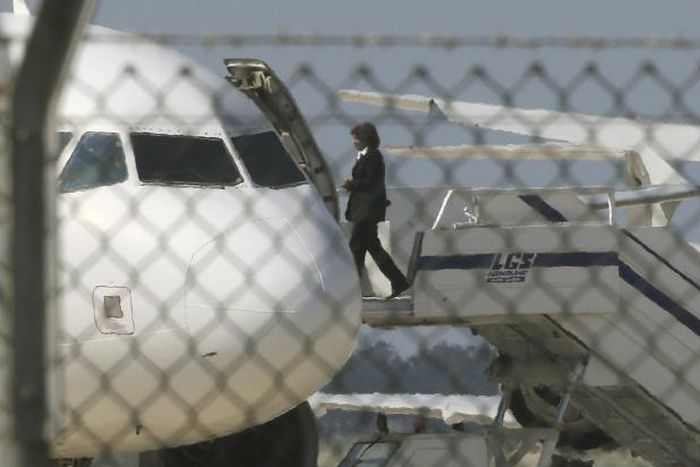 EgyptAir plane hijacked to Cyprus, most passengers freed