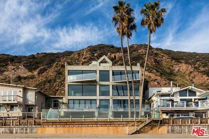 Jillian Michaels' Malibu Beach House