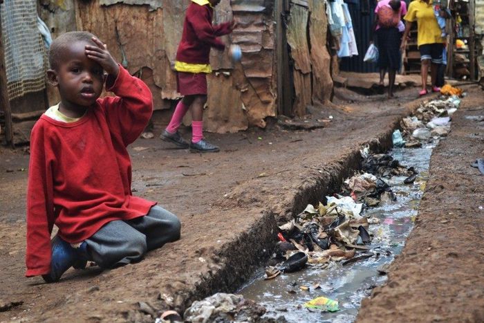 Children exposed to poor sanitation condition