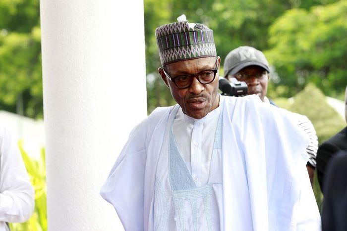 Nigeria's President Muhammadu Buhari arrives for the Summit of Heads of State and Governments of the Lake Chad Basin Commission (LCBC) at the presidential wing of the Nnamdi Azikiwe International Airport Abuja, Nigeira June 11, 2015.      REUTERS/Afola...