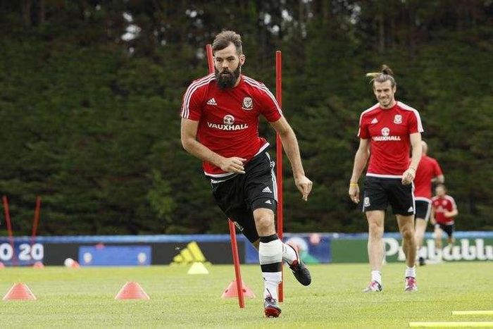 Wales's 'Mr Indestructible' shows England what they missed