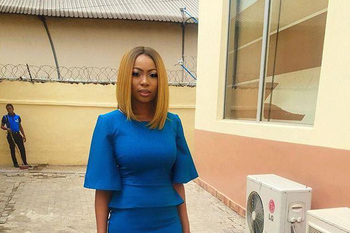 Bolanle Olukanni in Wana Sambo