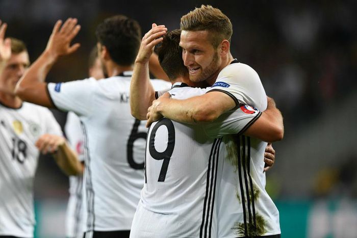 ___5141473___https:______static.pulse.com.gh___webservice___escenic___binary___5141473___2016___6___13___3___shkodran-mustafi-cropped_1frdmleba1qwe1b5lu5vw20saq_1