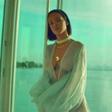 Rihanna - 'Needed me' Video