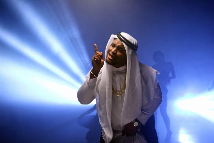 Phizbarz  releases behind the scenes photos for new video 'Demo'