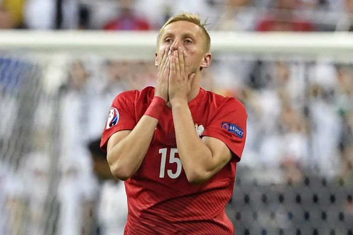 ___5226623___https:______static.pulse.com.gh___webservice___escenic___binary___5226623___2016___7___5___4___kamil-glik-cropped_5dn8nalkfamm1dsiw3yx6pkl8_1