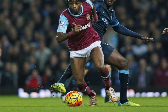 Cameroon midfielder Song joins Rubin Kazan