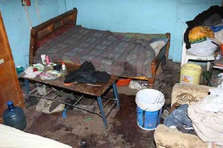 The den where the sex took place