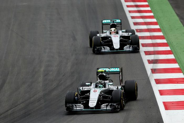 ___5222324___https:______static.pulse.com.gh___webservice___escenic___binary___5222324___2016___7___4___3___rosberghamilton-cropped_1p7deqcy19xq91gc44lkegy7st