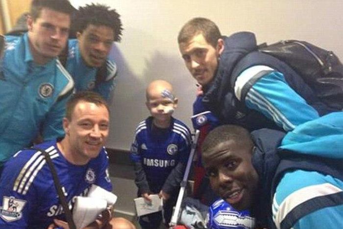 John Terry, Eden Hazard, Kurt Zouma with Tommi Miller