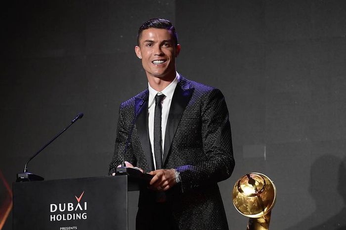 Cristiano Ronaldo has started 2019 with an award {Instagram}
