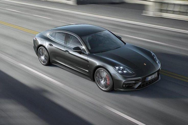 2017 Porsche Panamera