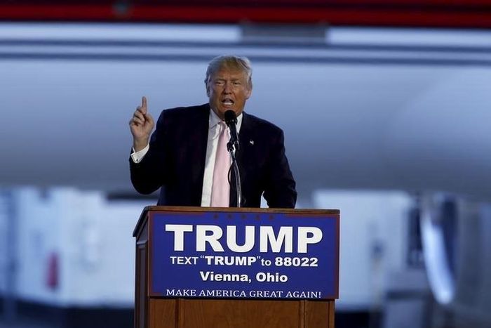 U.S. Republican presidential candidate Donald Trump speaks at a campaign rally at Winner Aviation in Youngstown, Ohio