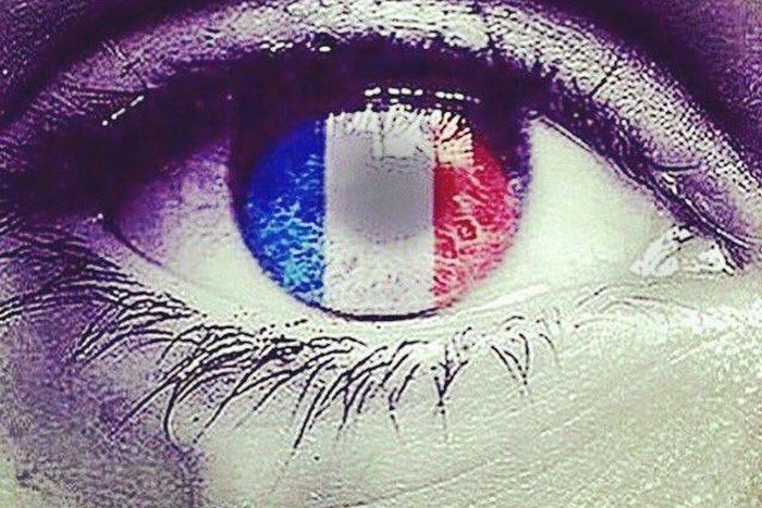 Twitter reacts to the attack in France