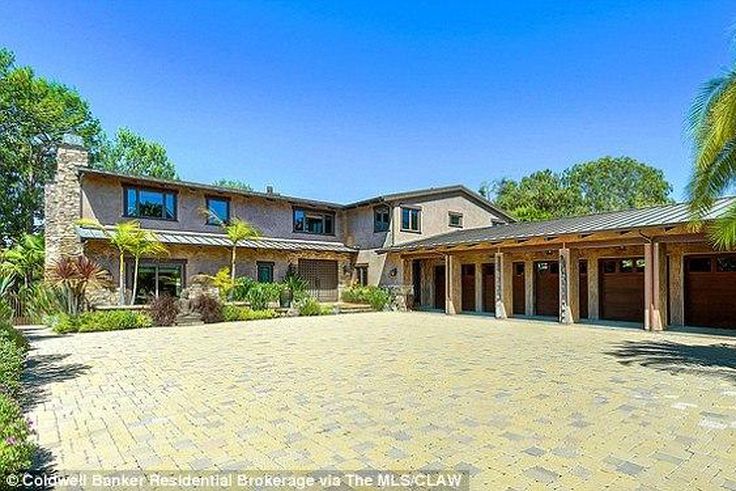 Pink puts her Malibu estate on sale!